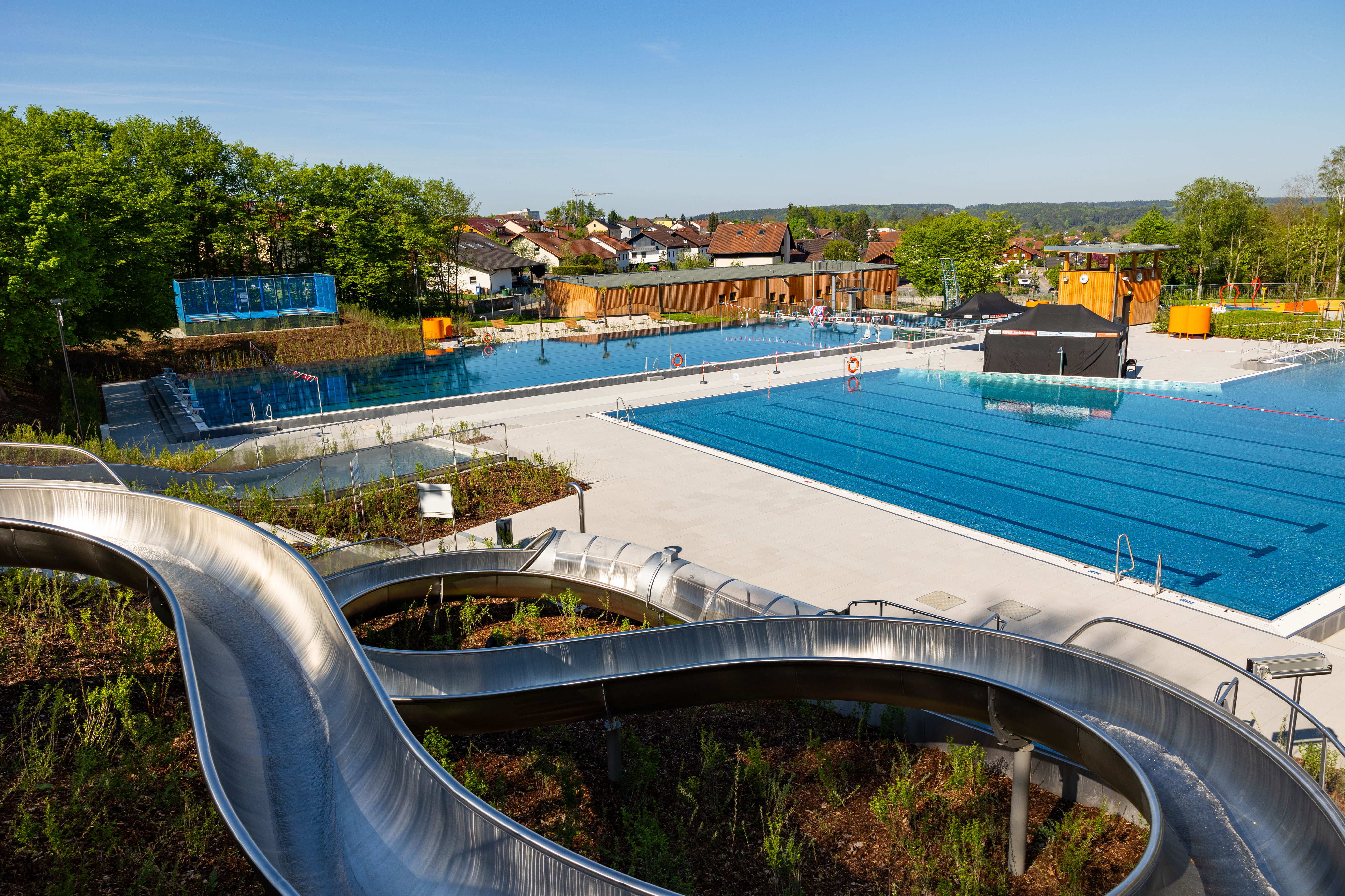 Sport- und Freizeitangebote im Freibad Platschare
